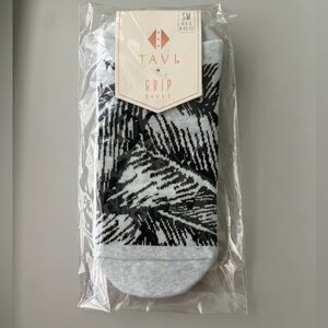 Tavi Savvy Grip Socks - Oasis Palm